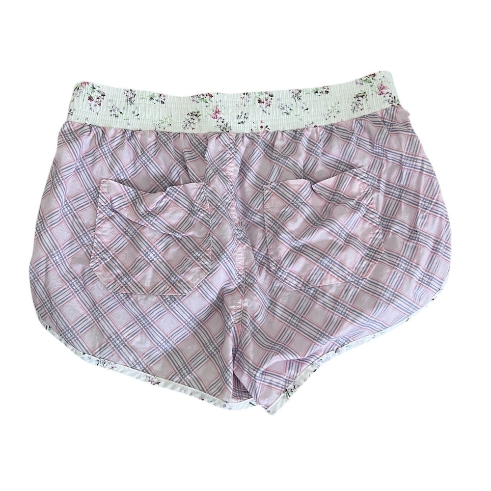 High Rise Multi Pattern Shorts 🌸 - Picture 2 of 4